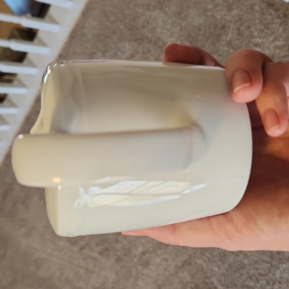 Crate & Barrel Palazzo Creamer-Discontinued Pattern - Picture 5 of 5